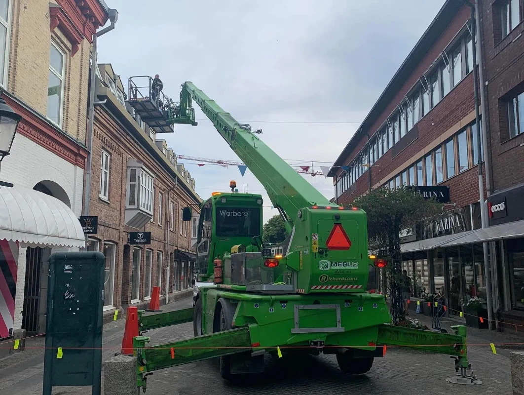 Vad kostar lossning med teleskoplastare? Pris och tips